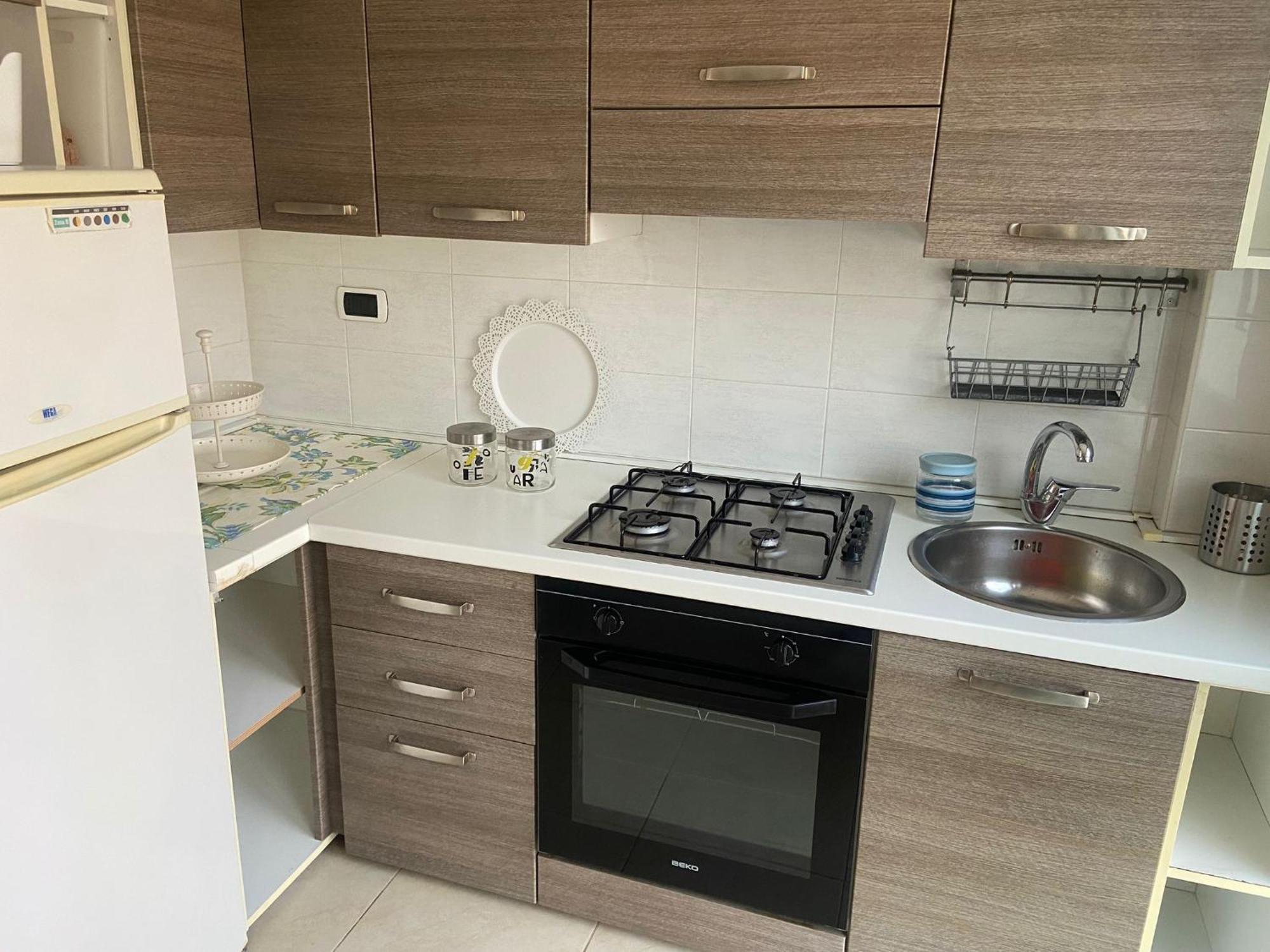 Pm 13A Via Tenente Devenuto Guest House Джовинаццо Экстерьер фото
